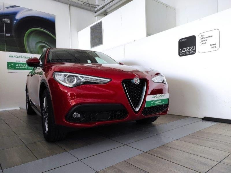 ALFA ROMEO Stelvio Stelvio 2.2 Turbodiesel 210 CV AT8 Q4 Executive - Cozzi